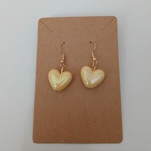 Fashion Jewelry Cream Heart Earrings